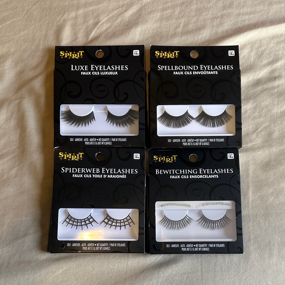 Spirit Halloween Eyelashes